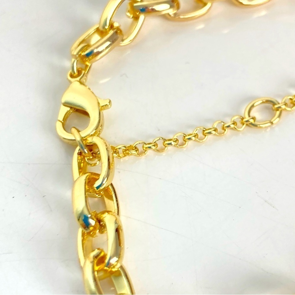 NWT * LOFT Toggle Charm Bracelet in Gold - Picture 5 of 12